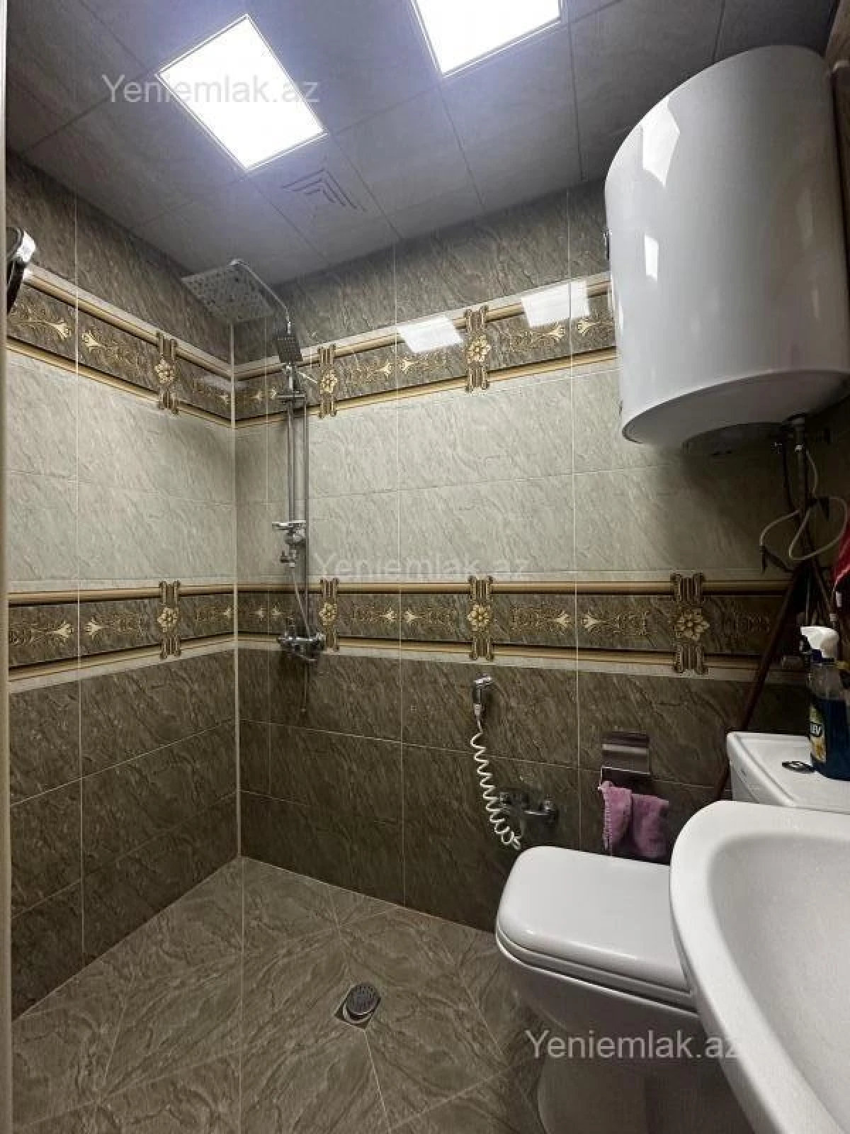 Satılır 3 otaqlı yeni tikili 56 m²