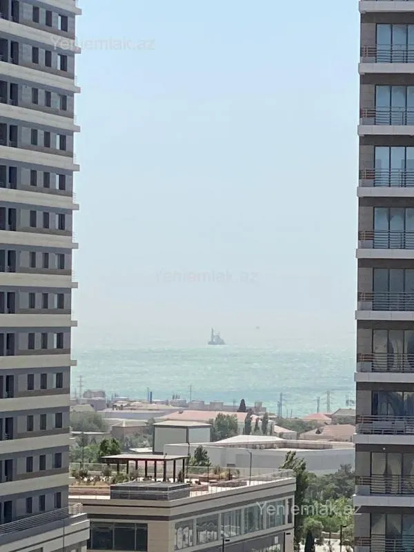 Satılır 4 otaqlı yeni tikili 140 m²