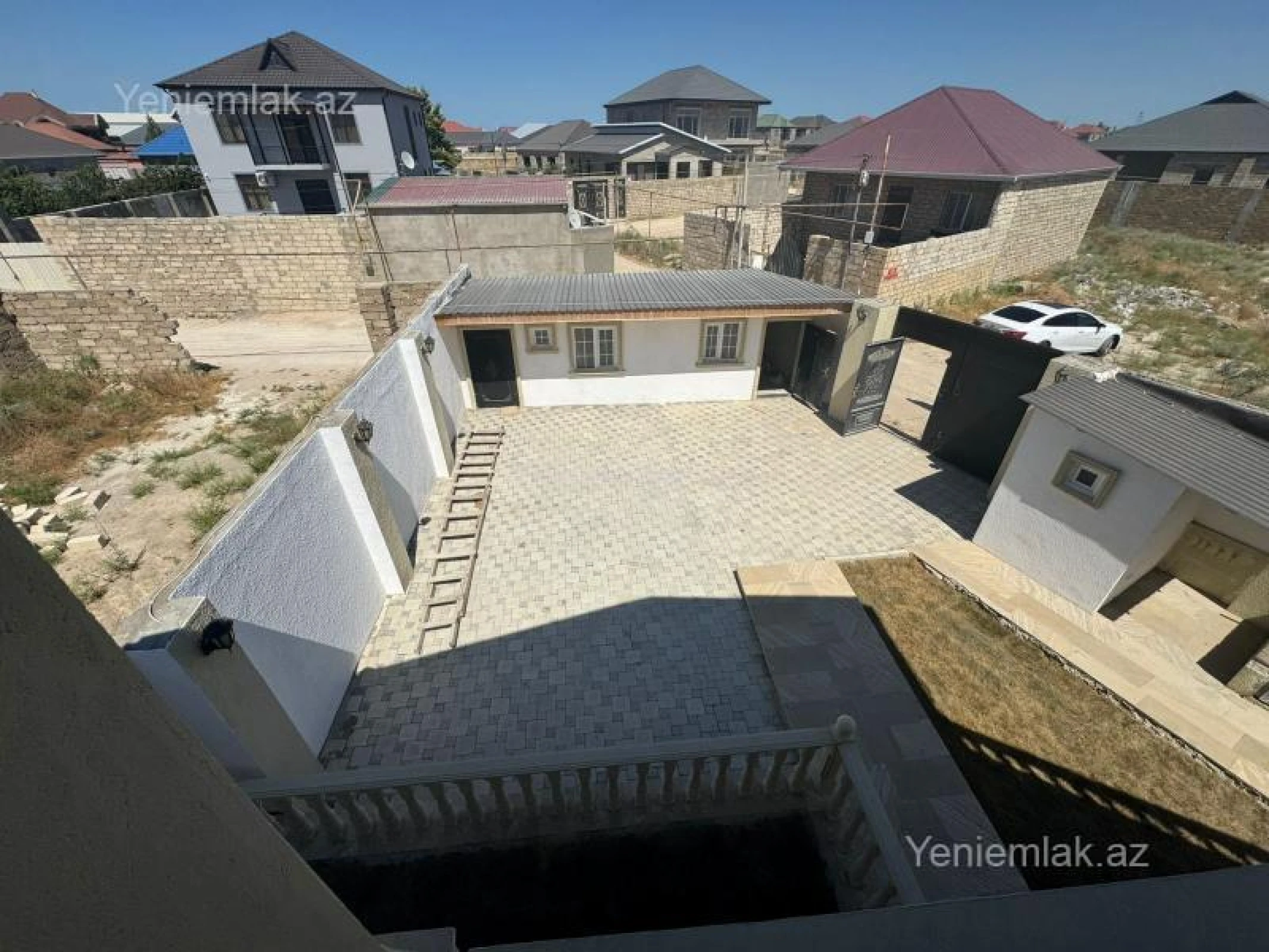 Satılır 4 otaqlı həyət evi 150 m²