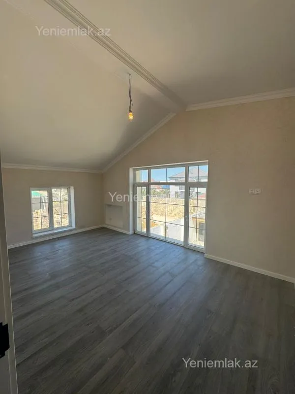 Satılır 4 otaqlı həyət evi 150 m²