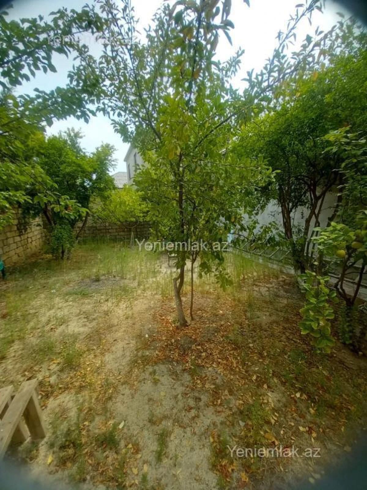 Satılır 3 otaqlı həyət evi 100 m²