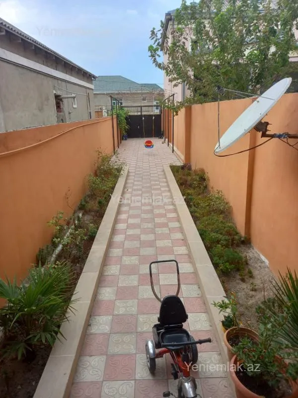 Satılır 3 otaqlı həyət evi 100 m²