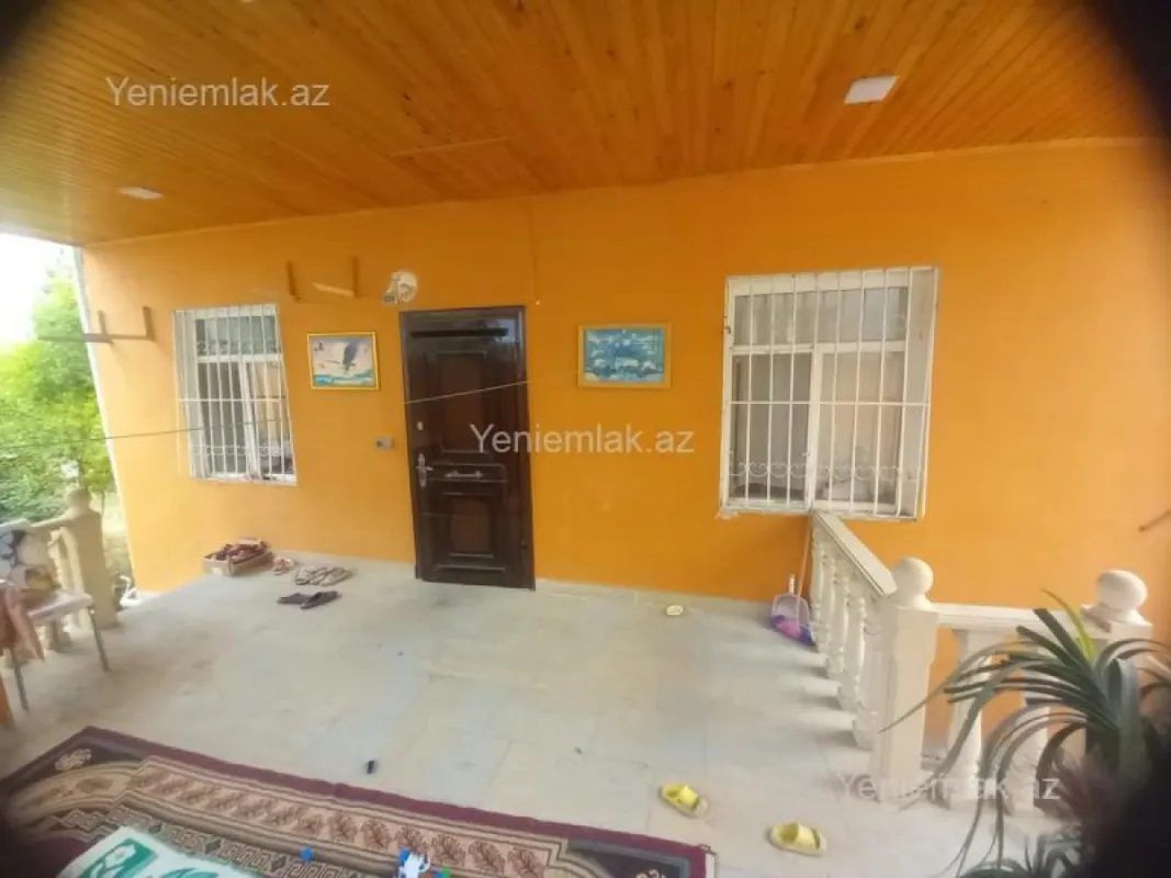 Satılır 3 otaqlı həyət evi 100 m²