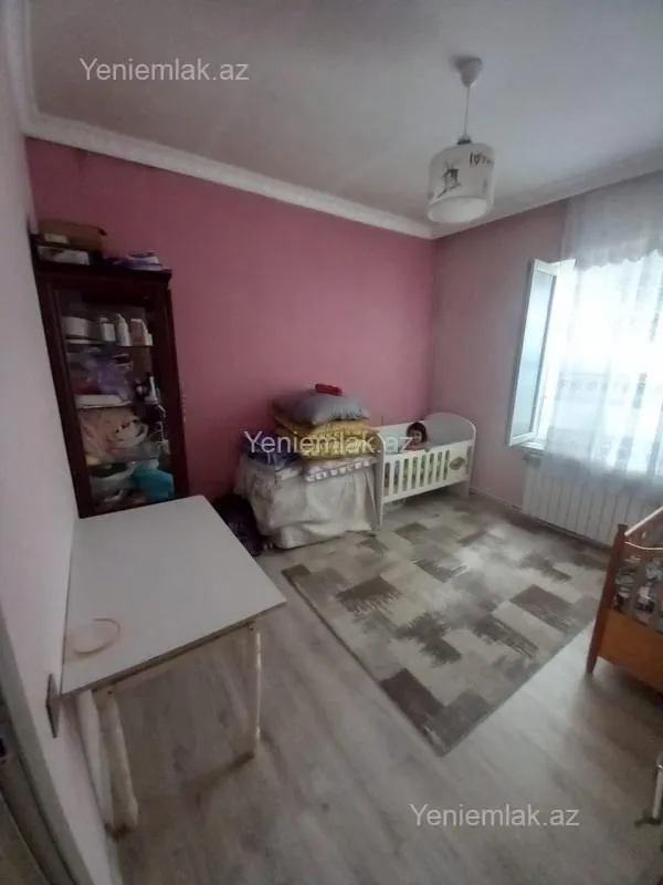 Satılır 3 otaqlı həyət evi 100 m²