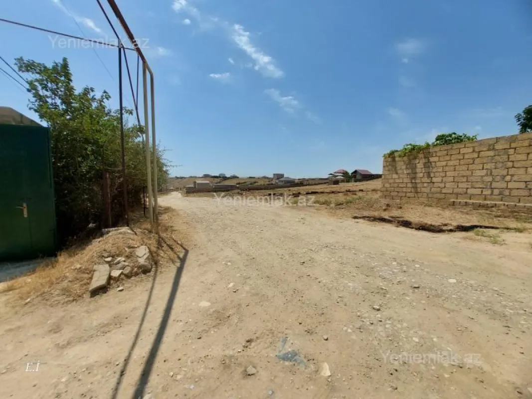 Satılır 4 otaqlı həyət evi 124 m²