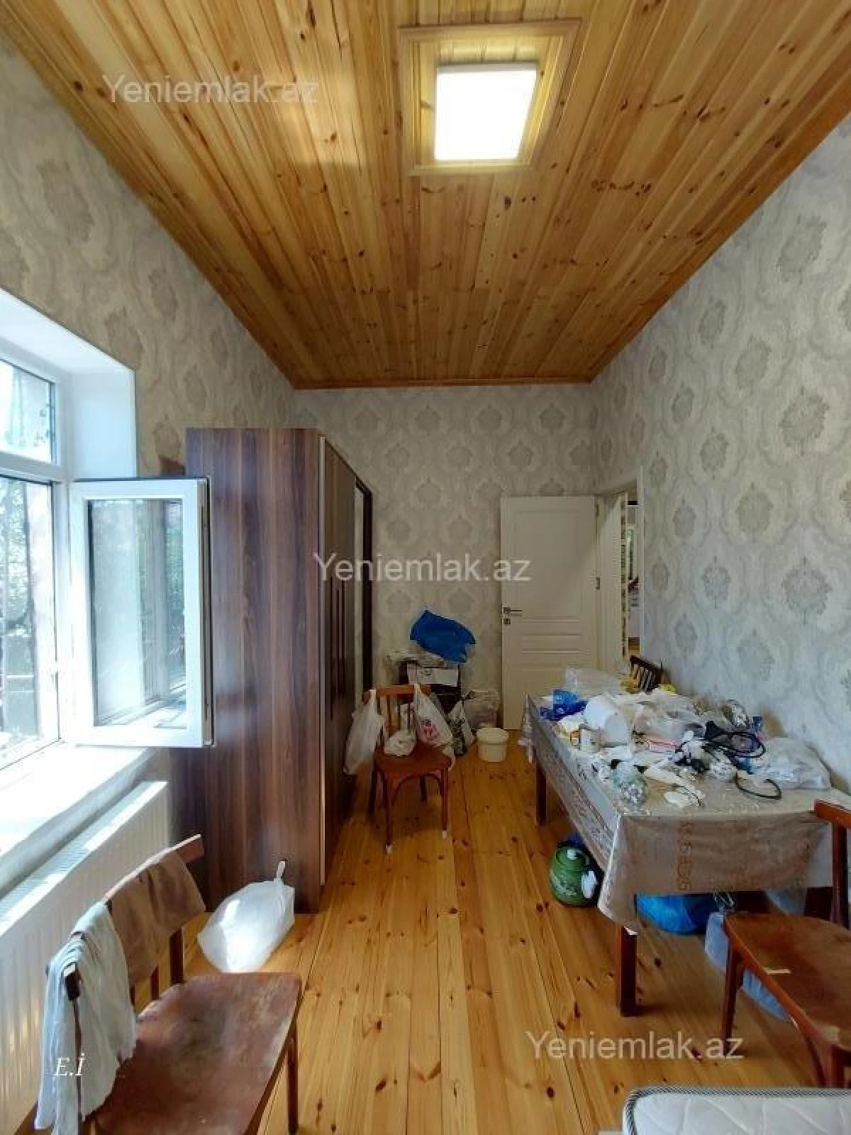 Satılır 4 otaqlı həyət evi 124 m²