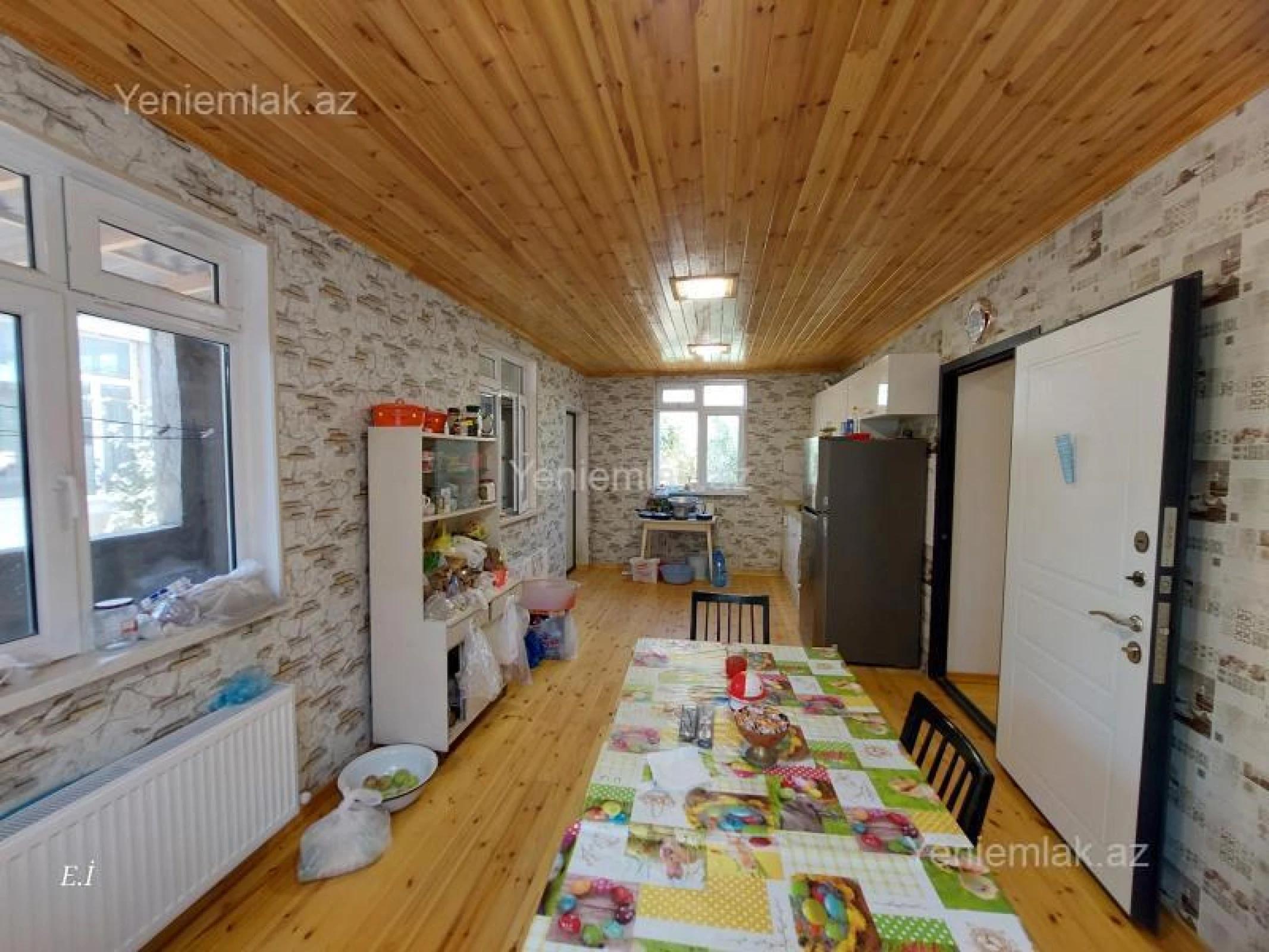 Satılır 4 otaqlı həyət evi 124 m²