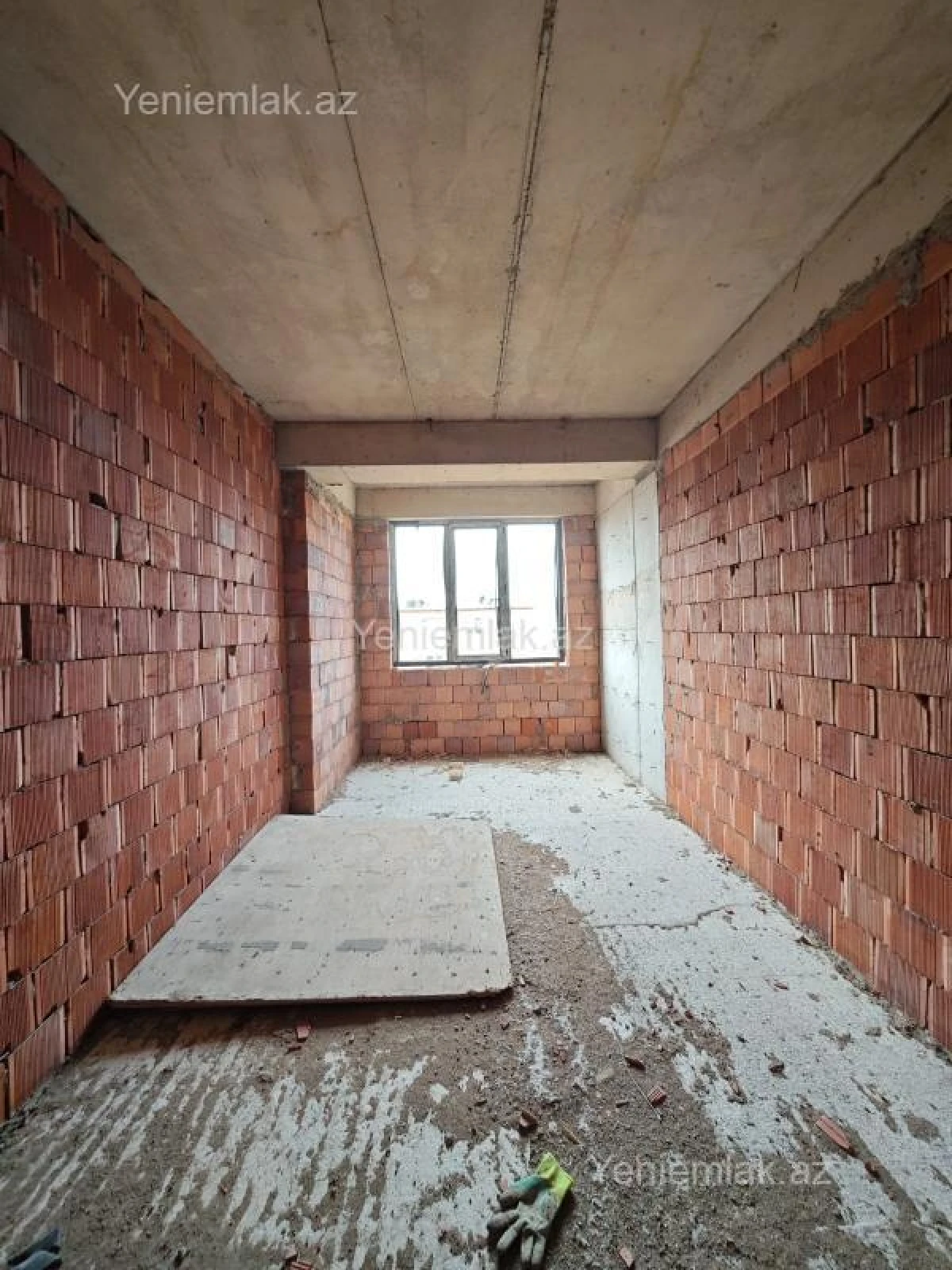 Satılır 2 otaqlı yeni tikili 76 m²