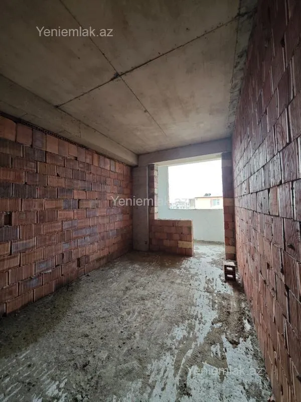 Satılır 2 otaqlı yeni tikili 76 m²