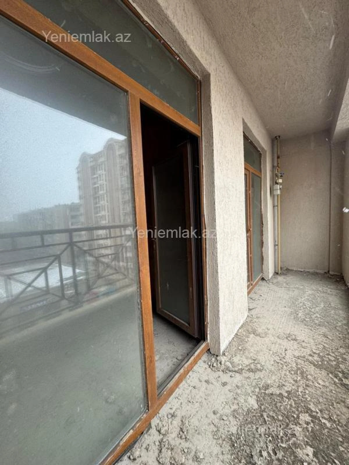 Satılır 2 otaqlı yeni tikili 76 m²