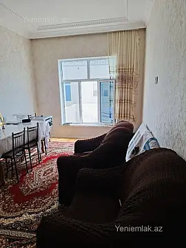 Satılır 4 otaqlı həyət evi 80 m²