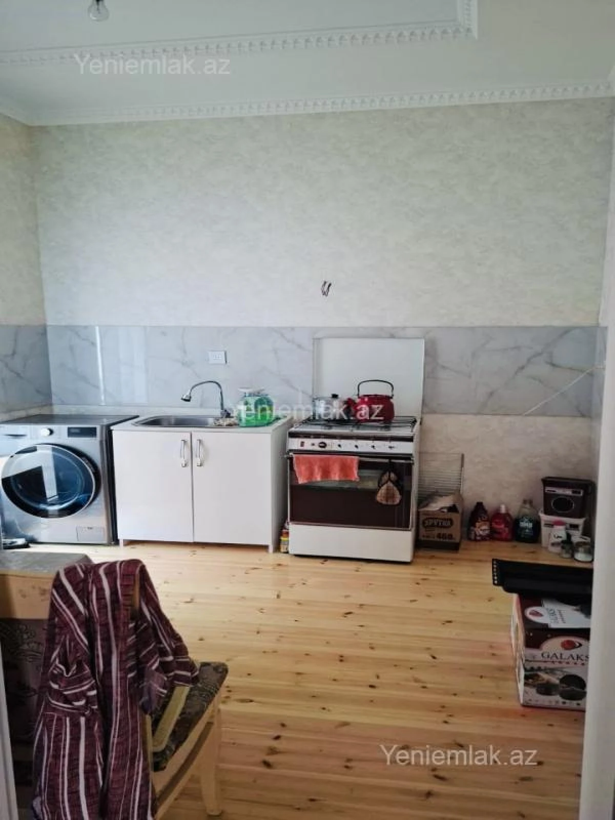 Satılır 4 otaqlı həyət evi 80 m²