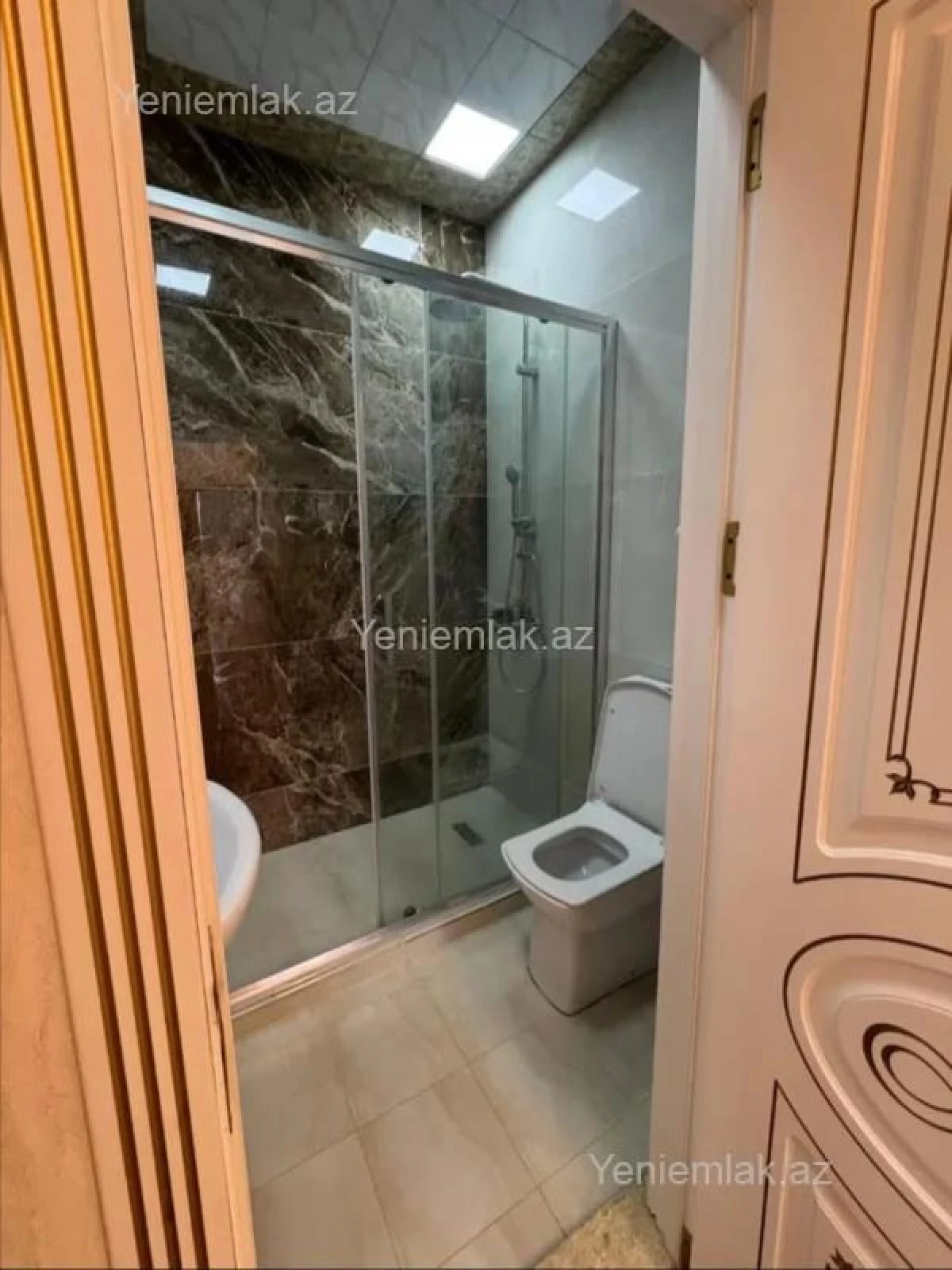 Satılır 3 otaqlı yeni tikili 98.7 m²