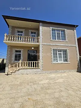 Satılır 5 otaqlı həyət evi 180 m²
