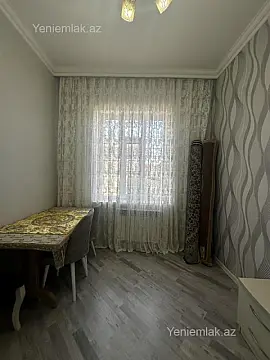 Satılır 5 otaqlı həyət evi 180 m²