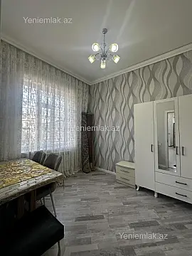 Satılır 5 otaqlı həyət evi 180 m²