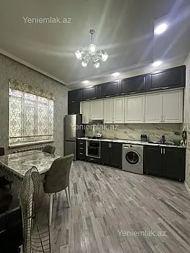 Satılır 5 otaqlı həyət evi 180 m²