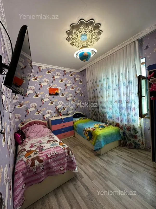 Satılır 4 otaqlı həyət evi 100 m²