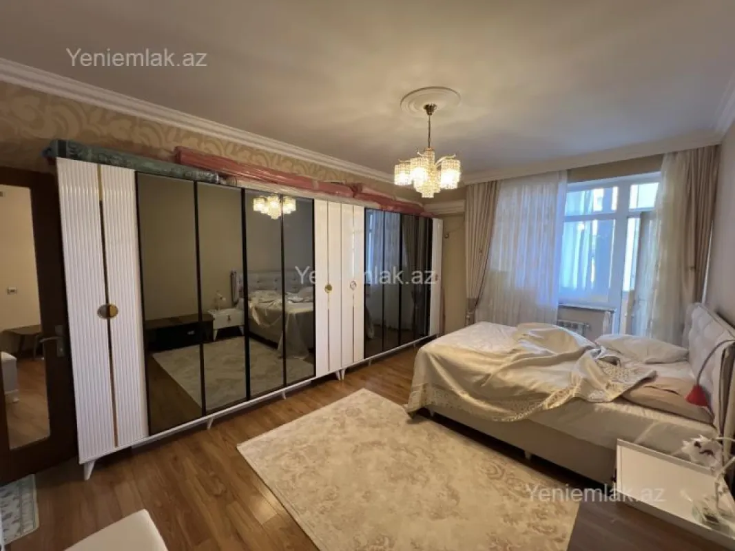 Satılır 4 otaqlı yeni tikili 183 m²