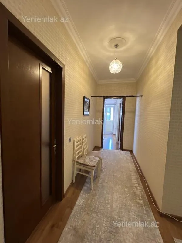 Satılır 4 otaqlı yeni tikili 183 m²