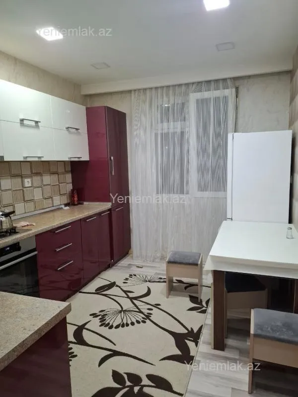 Satılır 3 otaqlı köhnə tikili 85 m²