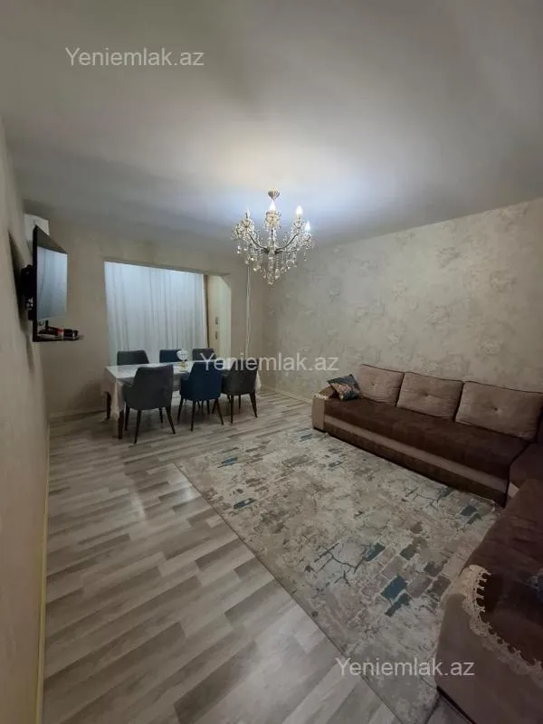 Satılır 3 otaqlı köhnə tikili 85 m²