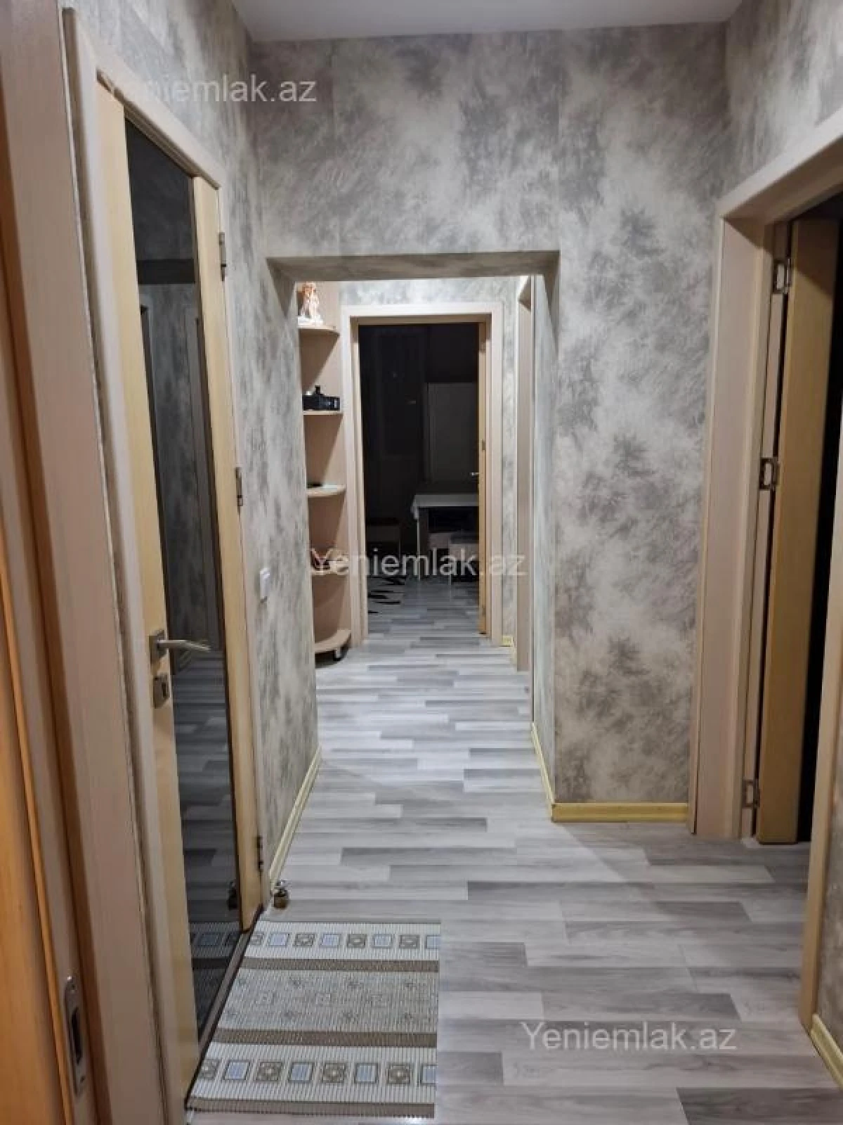 Satılır 3 otaqlı köhnə tikili 85 m²