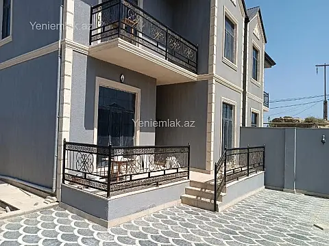 Satılır 4 otaqlı həyət evi 180 m²