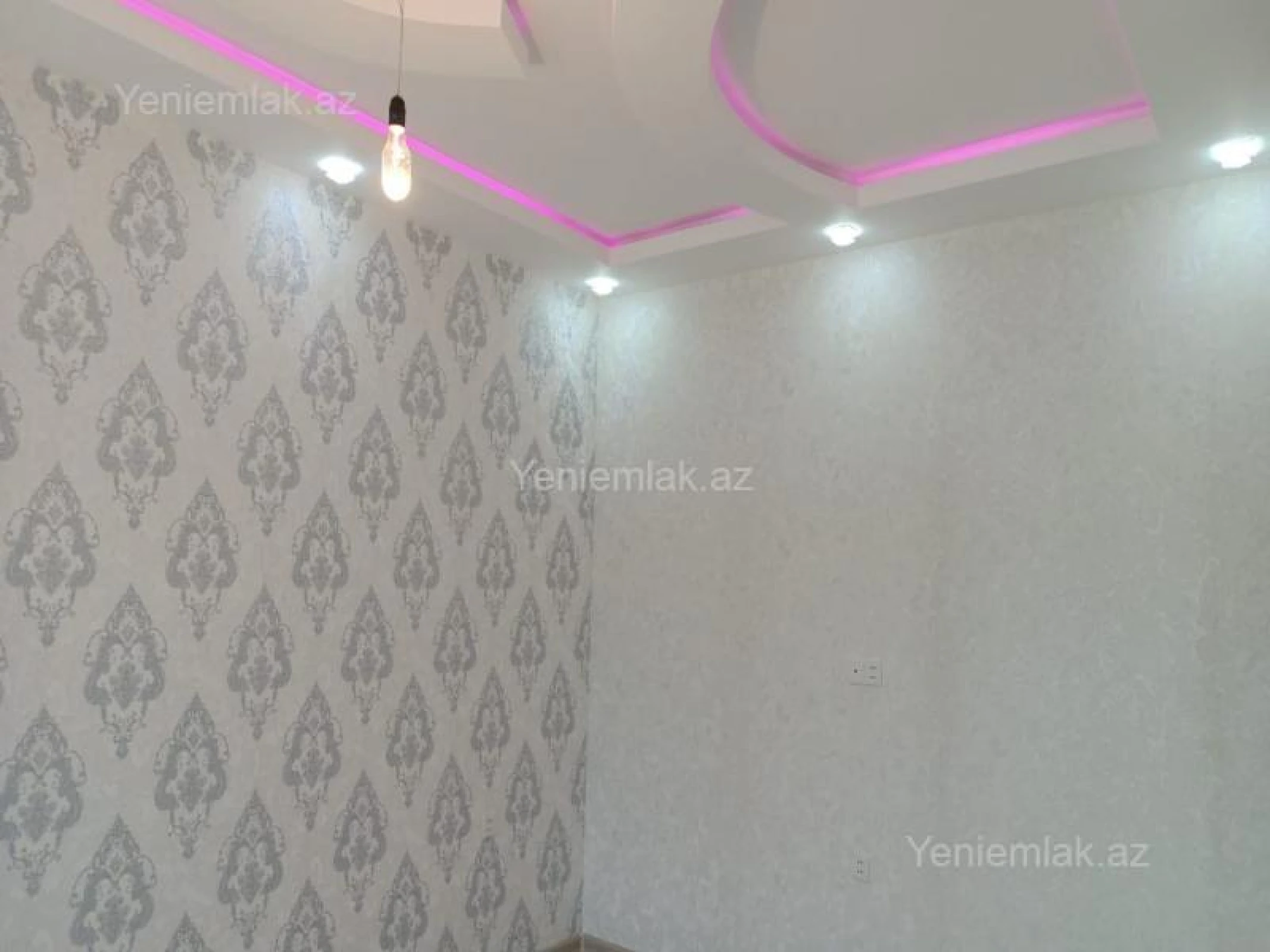Satılır 4 otaqlı həyət evi 180 m²