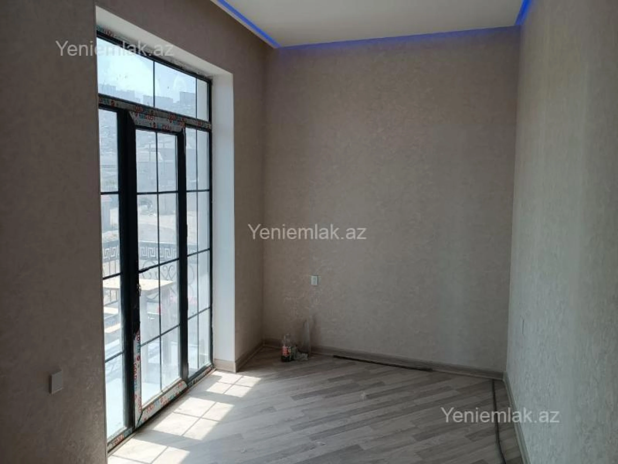 Satılır 4 otaqlı həyət evi 180 m²