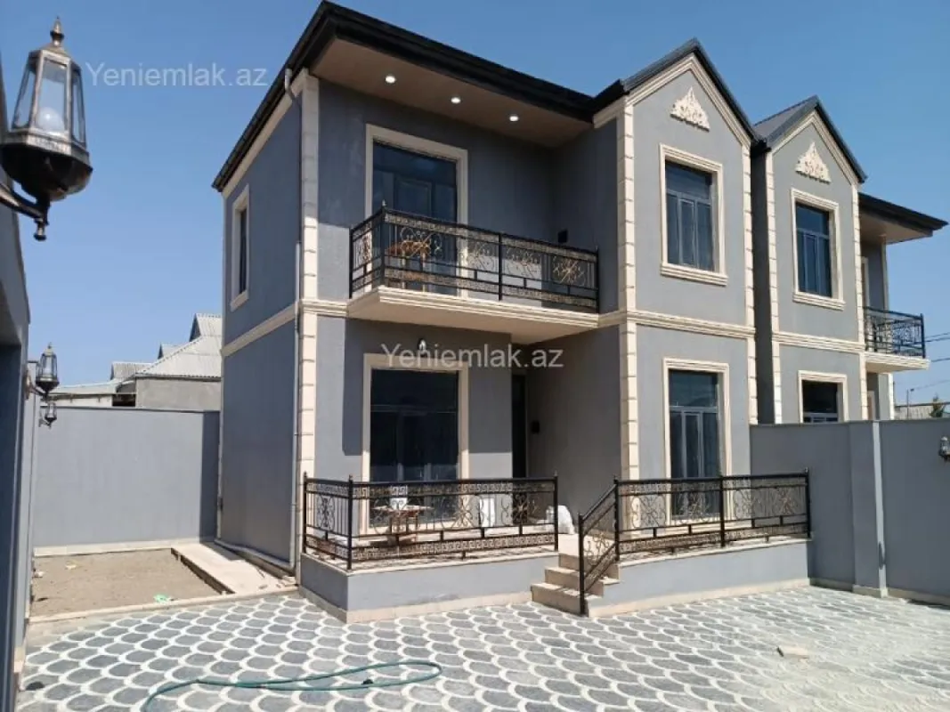 Satılır 4 otaqlı həyət evi 180 m²