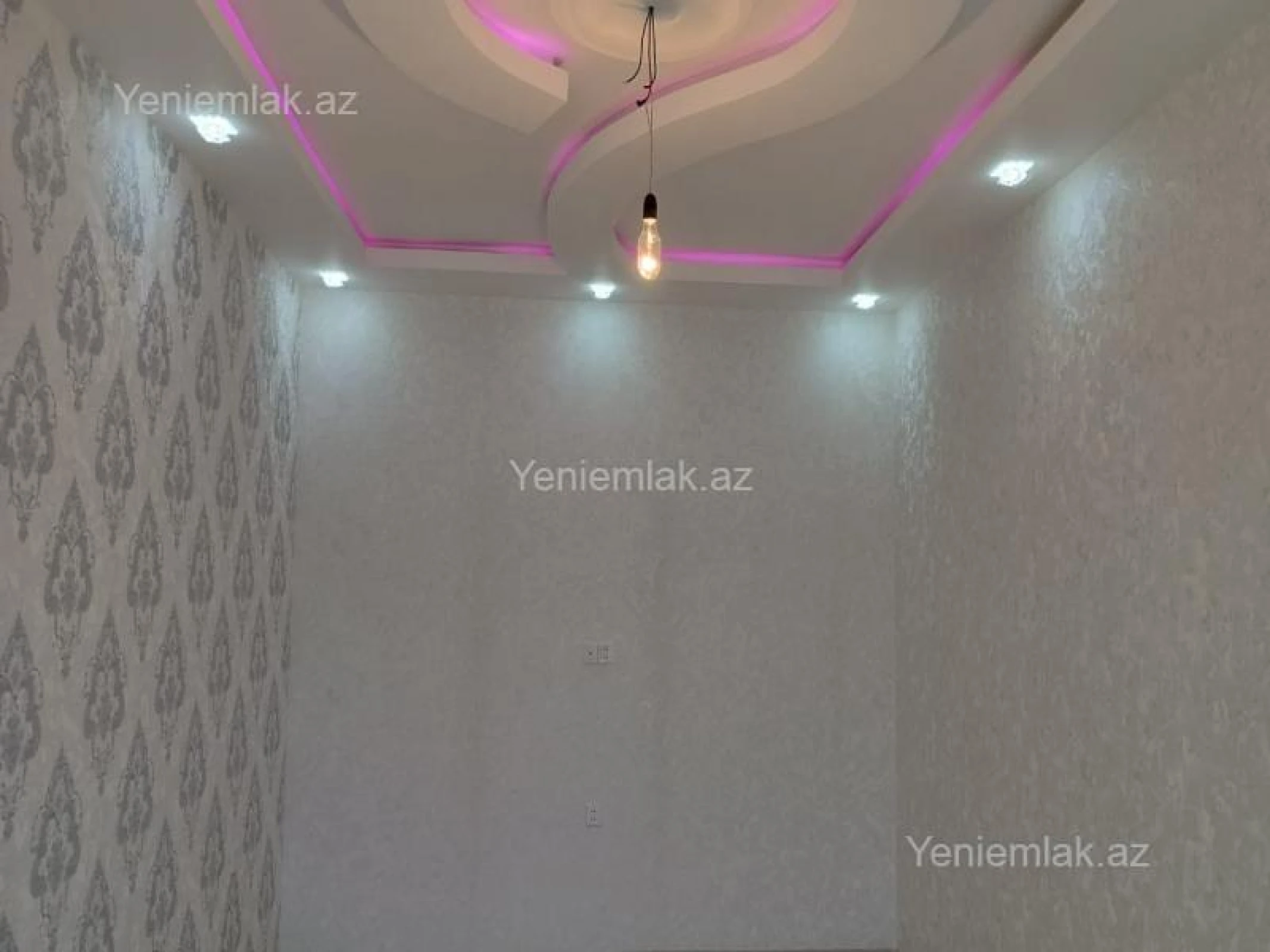 Satılır 4 otaqlı həyət evi 180 m²