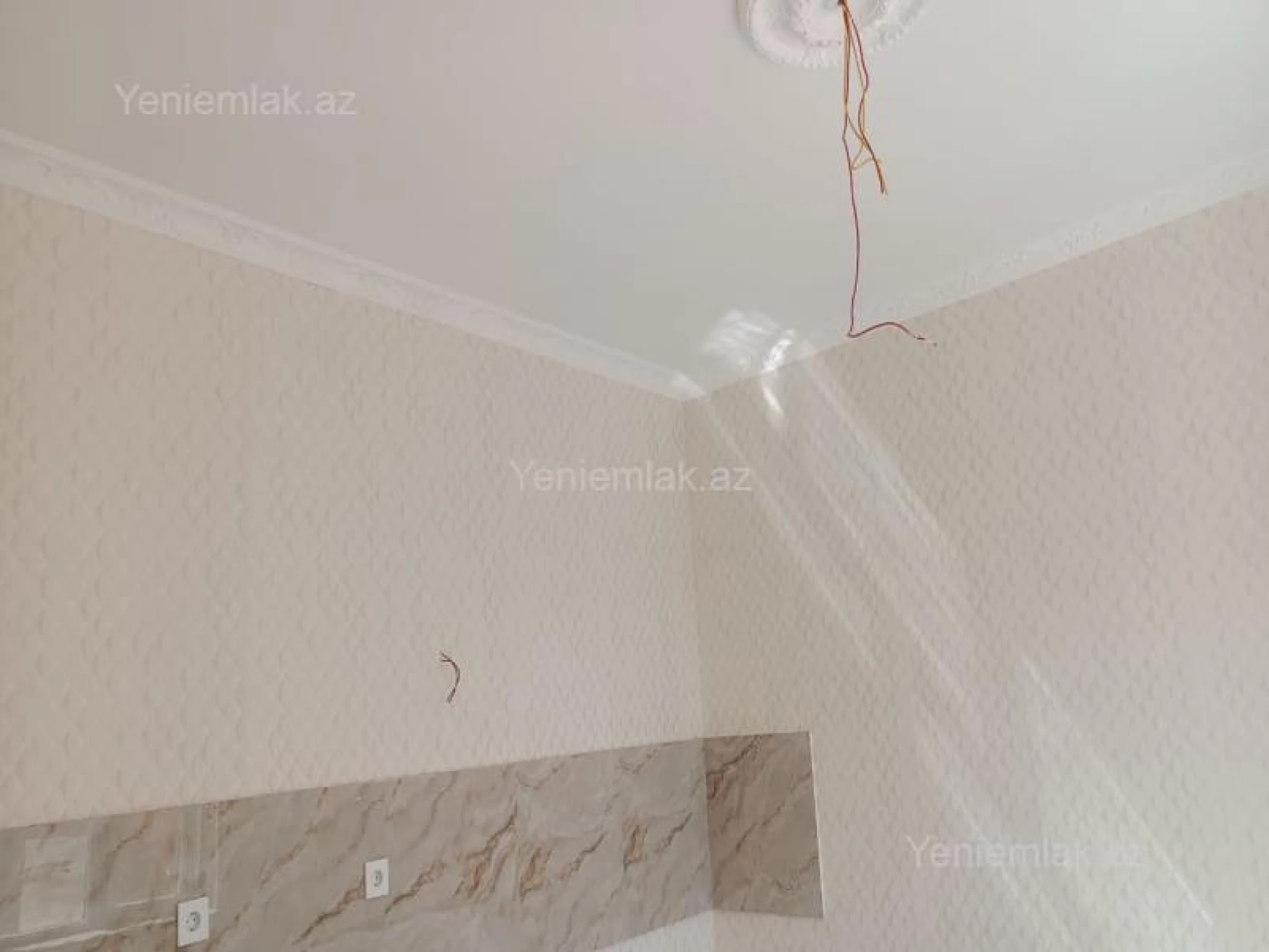 Satılır 5 otaqlı həyət evi 100 m²