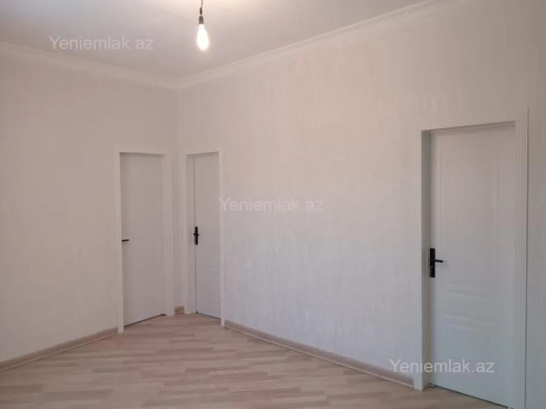 Satılır 5 otaqlı həyət evi 100 m²