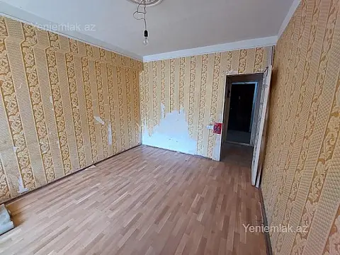 Satılır 1 otaqlı köhnə tikili 21 m²