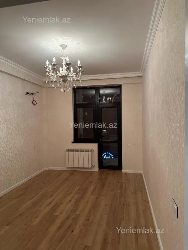 Satılır 3 otaqlı yeni tikili 105 m²