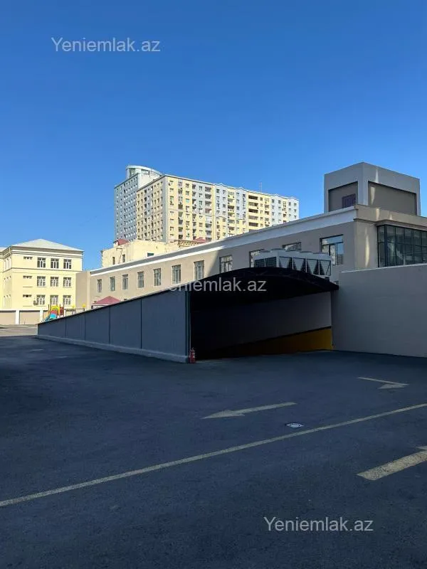 Satılır 3 otaqlı yeni tikili 105 m²