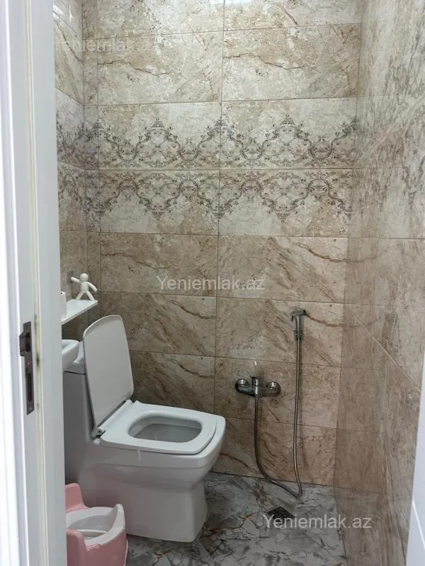 Satılır 3 otaqlı yeni tikili 94 m²