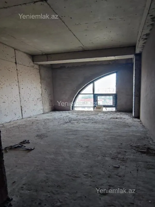 Satılır 2 otaqlı yeni tikili 82 m²