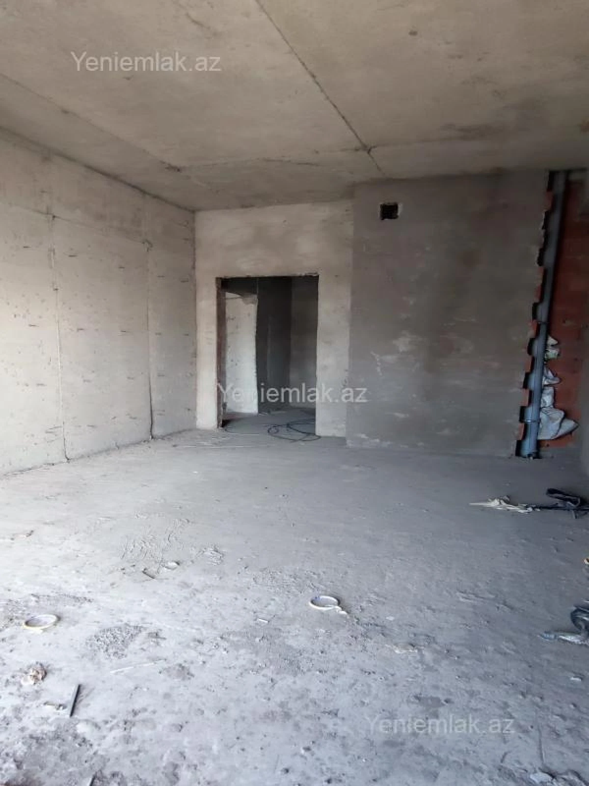 Satılır 2 otaqlı yeni tikili 82 m²