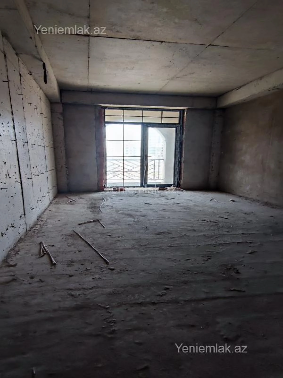 Satılır 2 otaqlı yeni tikili 82 m²