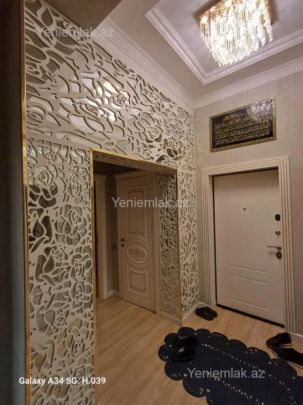 Satılır 3 otaqlı yeni tikili 105 m²
