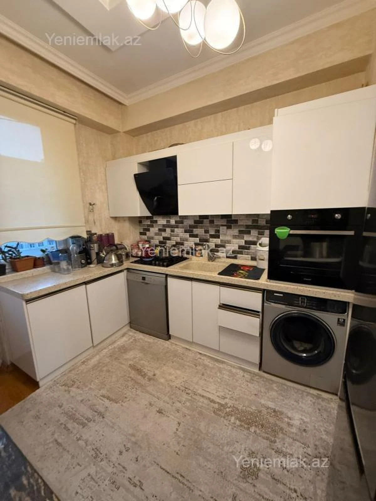 Satılır 3 otaqlı köhnə tikili 102 m²