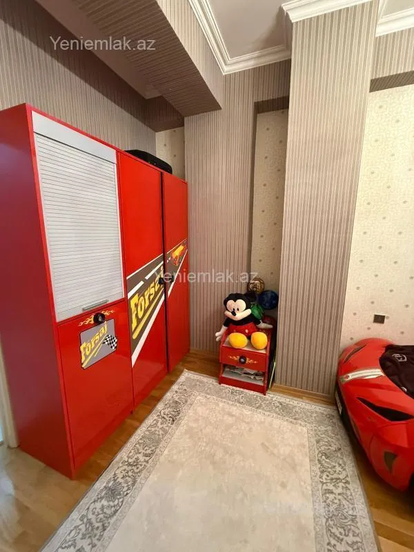 Satılır 3 otaqlı köhnə tikili 102 m²