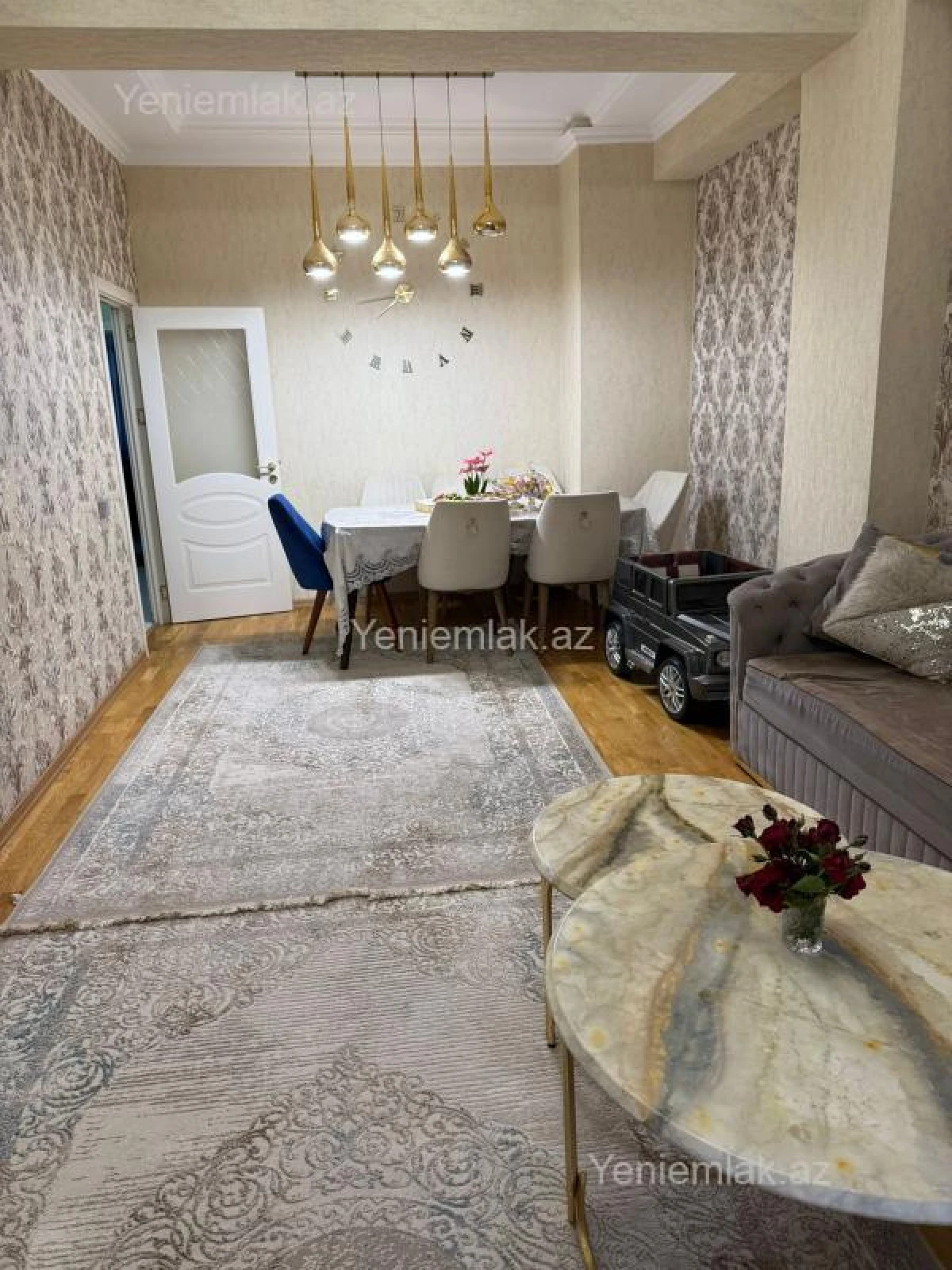 Satılır 3 otaqlı köhnə tikili 102 m²