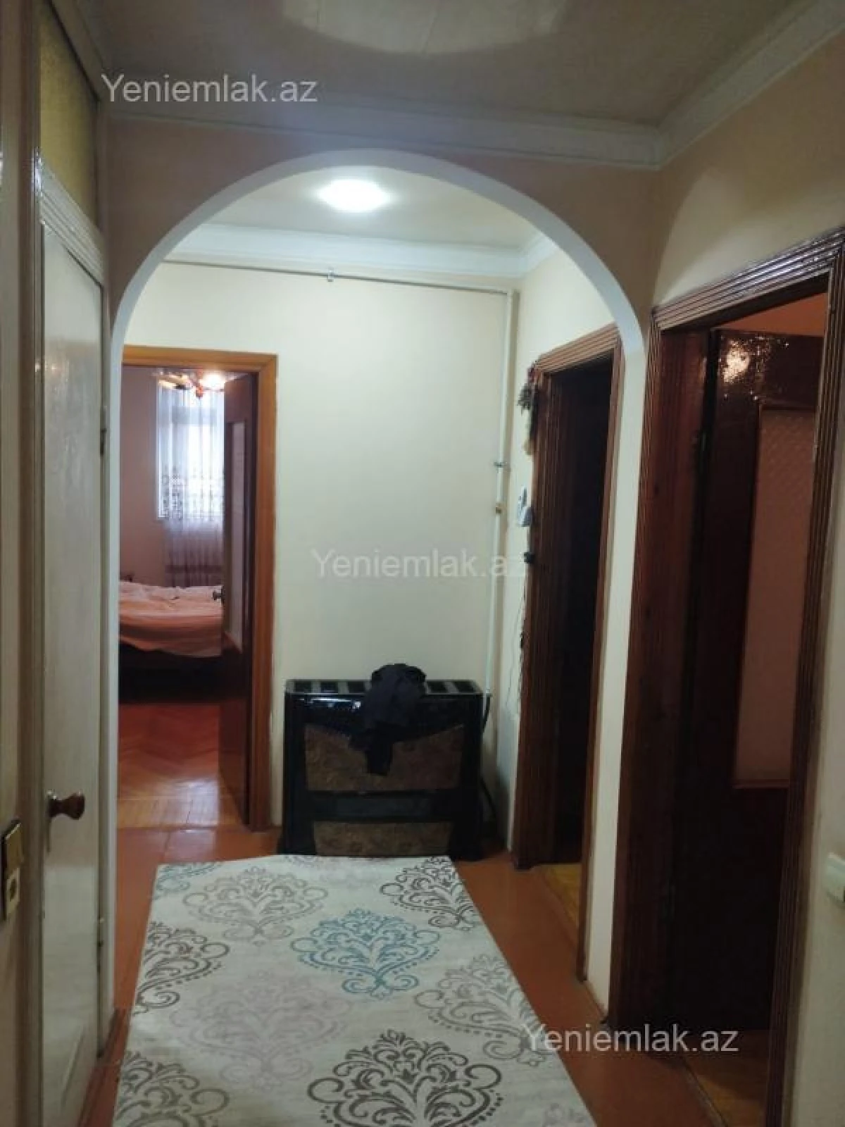 Satılır 3 otaqlı köhnə tikili 74 m²