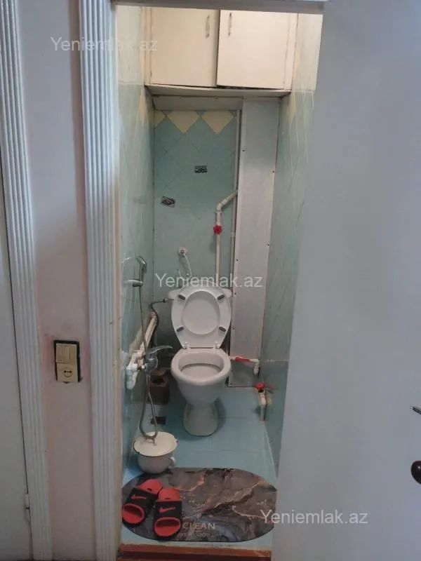 Satılır 3 otaqlı köhnə tikili 74 m²