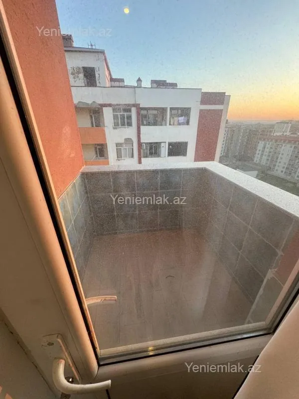 Satılır 3 otaqlı yeni tikili 88 m²