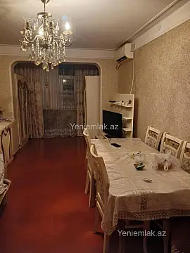 Satılır 3 otaqlı köhnə tikili 70 m² — Sumqayıt, 5-ci mikrorayon 3 otaq 70.00 m²