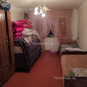 Satılır 3 otaqlı köhnə tikili 70 m²